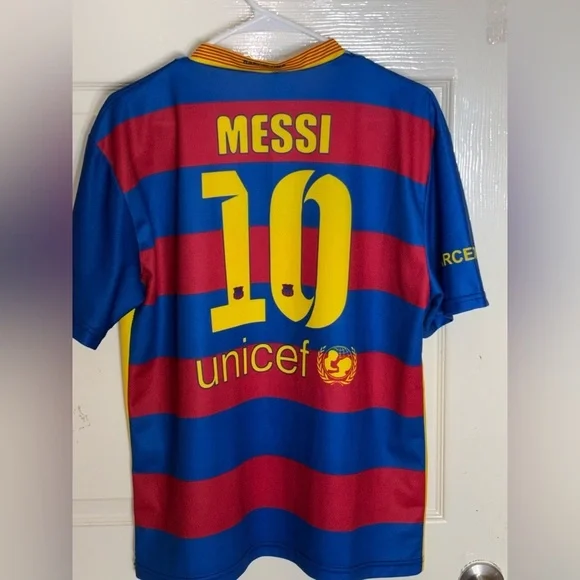 LEO MESSI QATAR AIRWAYS BARCELONA COPIA NON CONFORME ALL ORIGINALE JERSEY Medium - Picture 5 of 10